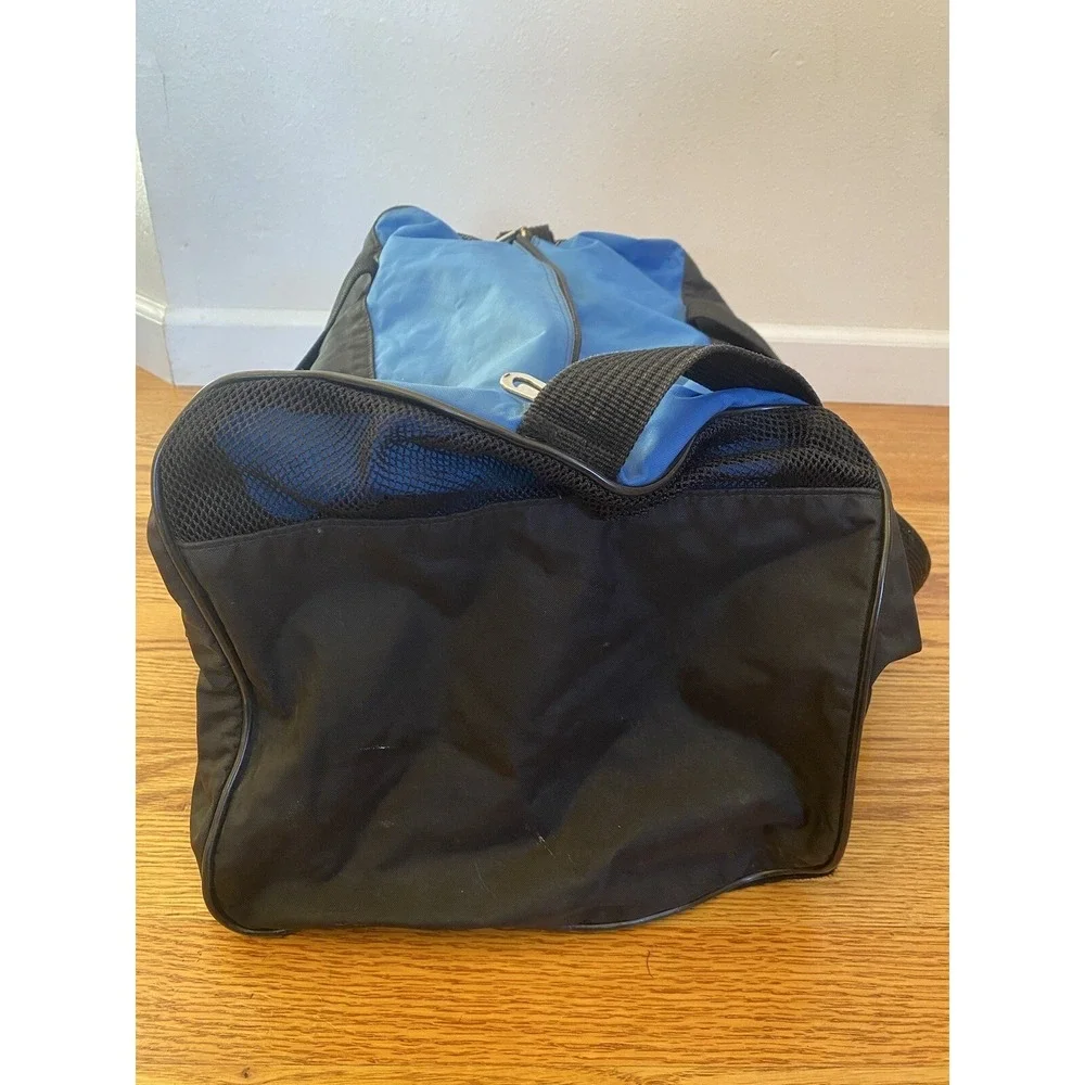 Nike nylon duffel